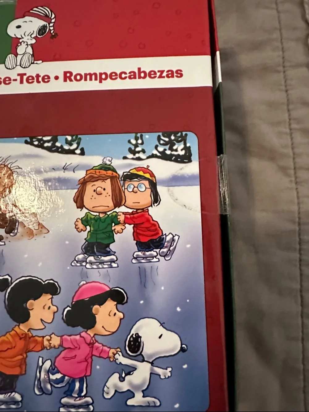 Peanuts Winter Skating Puzzle - NEW 100 pc